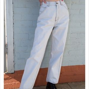 BRANDY MELVILLE JEANS🔥